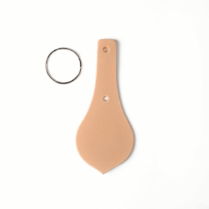 Découpe de porte-clés en cuir + Anneau