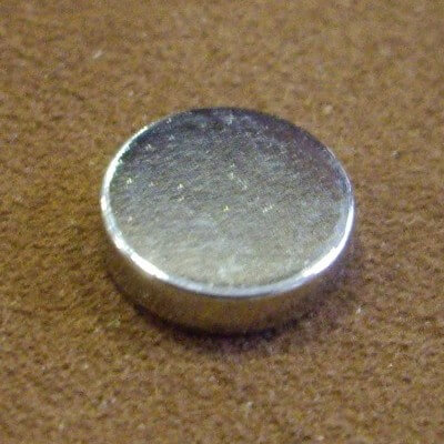 Aimants ronds - maroquinerie D08-02 en néodyme