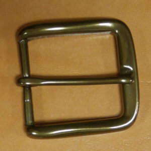 Boucle laiton massif finition vieux laiton 40 mm