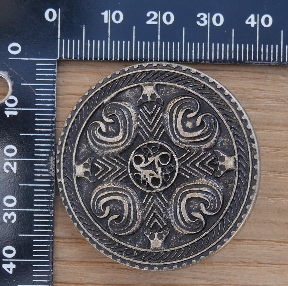 Bouclier celtique laiton vieilli – Image 3