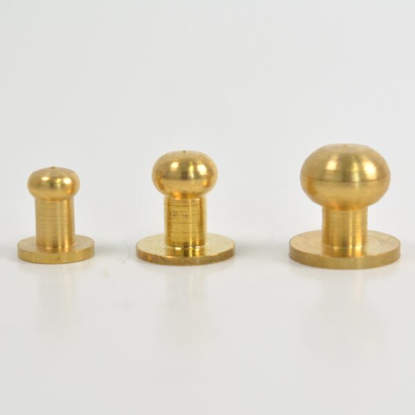 Bouton de col laiton Taille 1 – Image 3