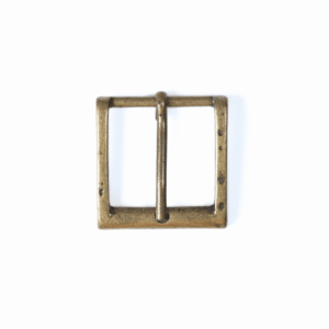 Boucle carré effet usé Vieux Laiton – 26 mm