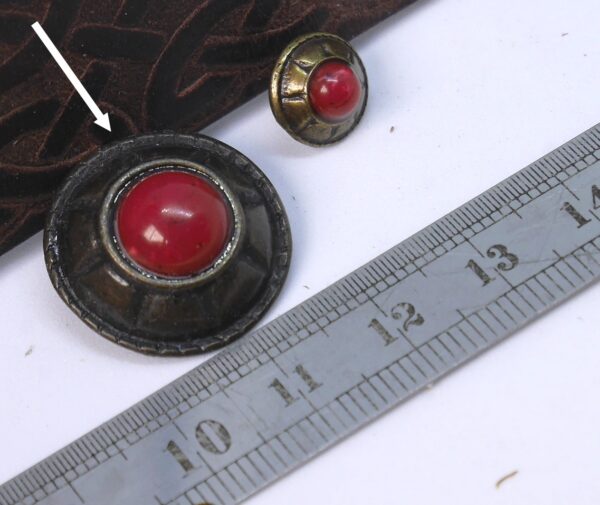 Concho rond natif - rouge – Image 3
