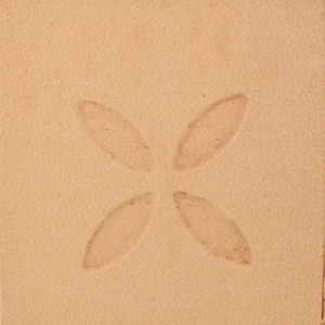 Matoir géométrique E679