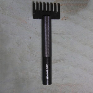 Emporte-pièce plat pour tressage 8 dents