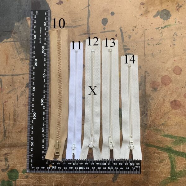 Fermetures à glissières beige n°12 18cm