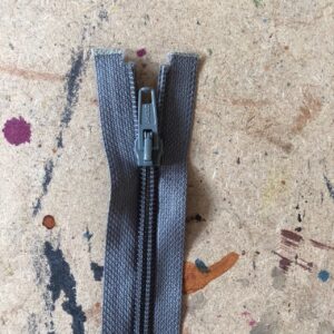 Fermeture à glissière grise, LAMFD 52 cm