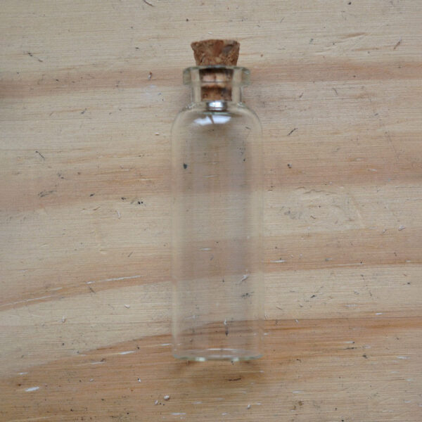 Fiole en verre n°9