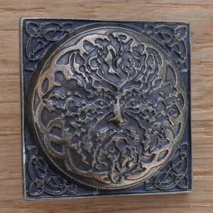 Green man laiton