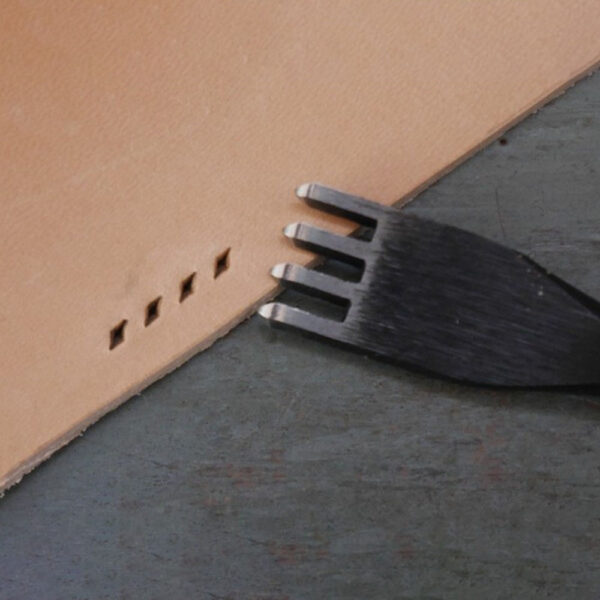 Griffe à frapper 4 dents / 4mm