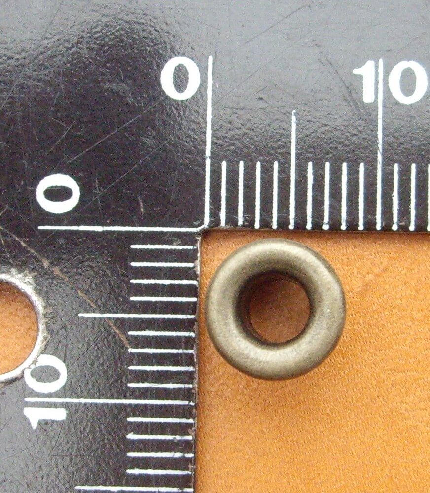Œillets vieux laiton 4,5 mm Tandy Leather – Image 4