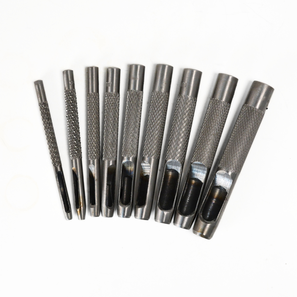 Lot de 9 emporte-pièces (taille moyenne)