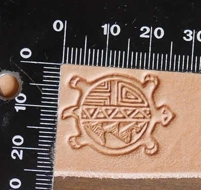 Matoir "3D" tortue tribale / ethnique – Image 2