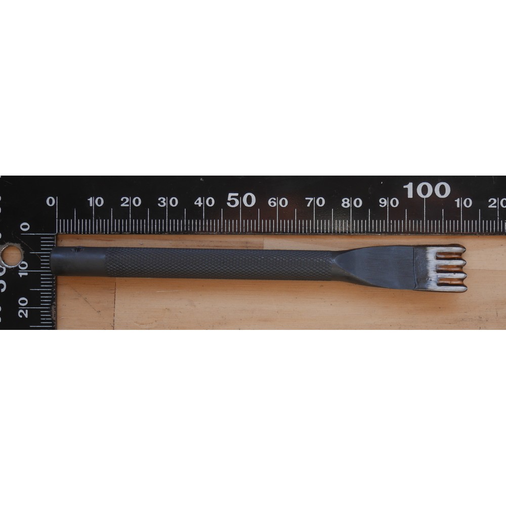 Griffe à frapper 4 dents / 4mm "Europe Chisel" – Image 2