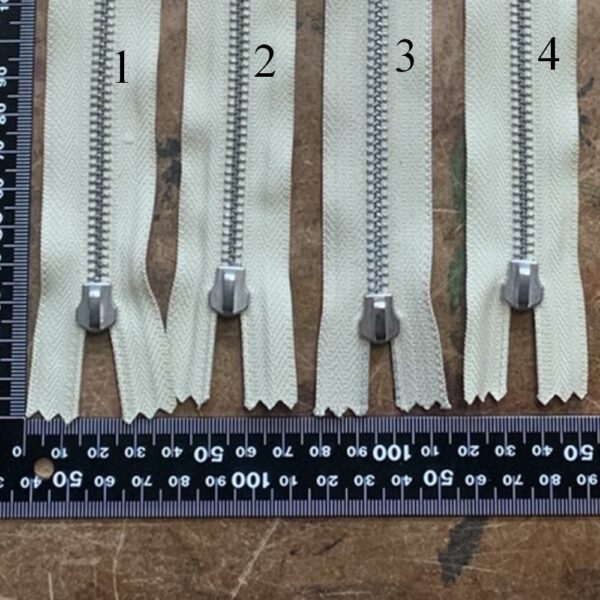 Fermetures à glissières beige n°4 29,5cm – Image 2