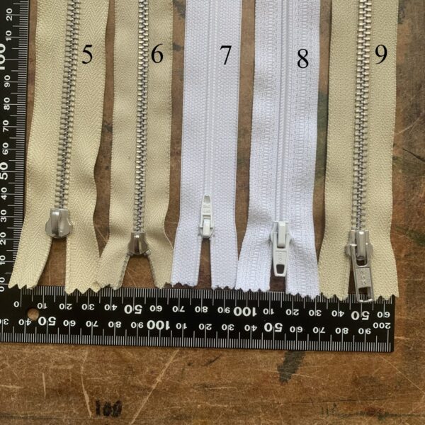 Fermetures à glissières blanche n°7 25cm – Image 2