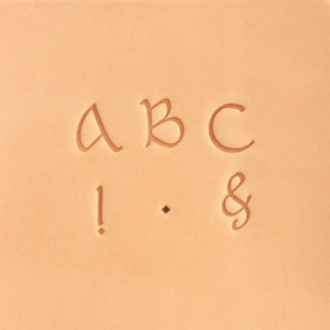 Coffret de matoirs – Alphabet féérique – 12,7 mm – 8151-00 – Tandy Leather