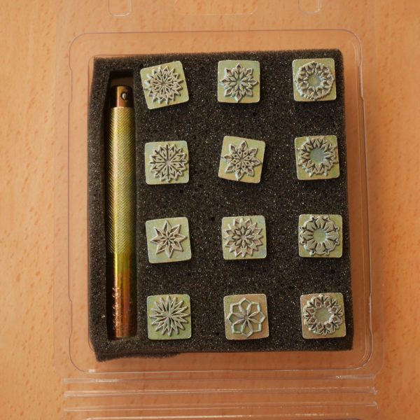 Matoir cuir coffret géométrique 3D mini