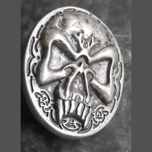 Crâne vieil argent