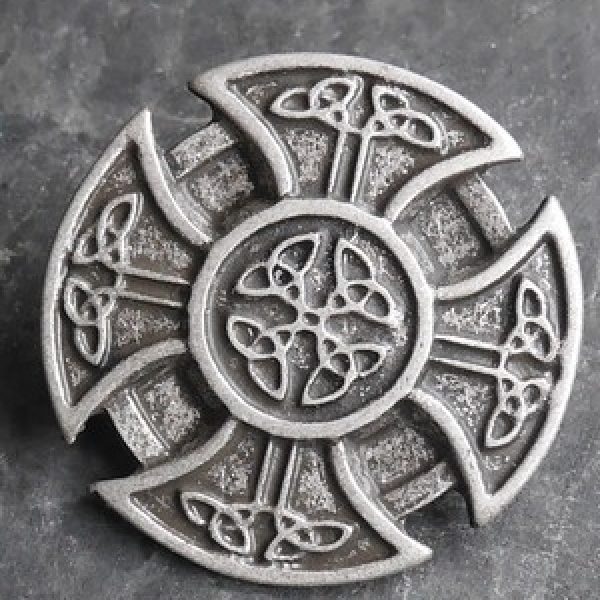Croix des celtes vieil argent 35 mm