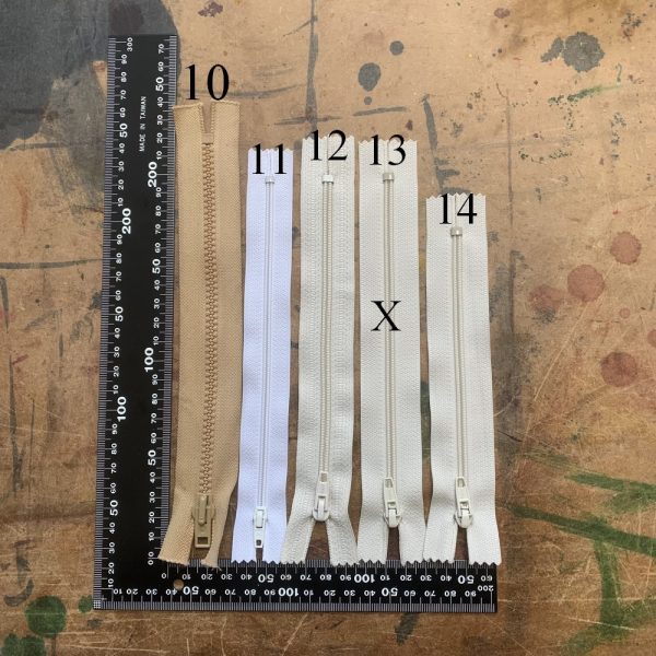Fermetures à glissières beige n°13 18cm