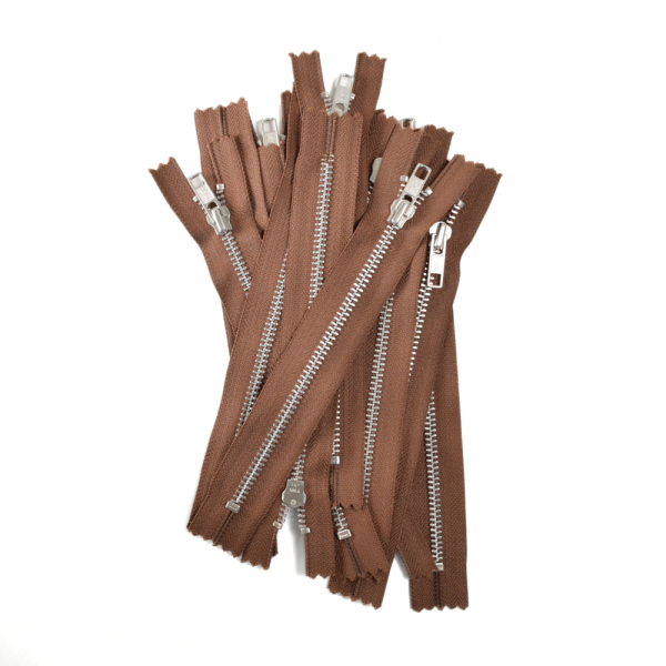 [FIN DE SÉRIE] Lot Fermetures à glissières – Marron 18 cm