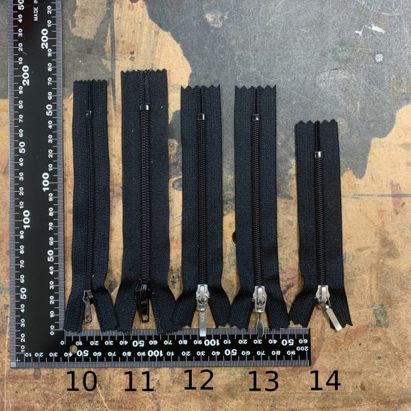 Fermeture à glissière noir n°14 10cm