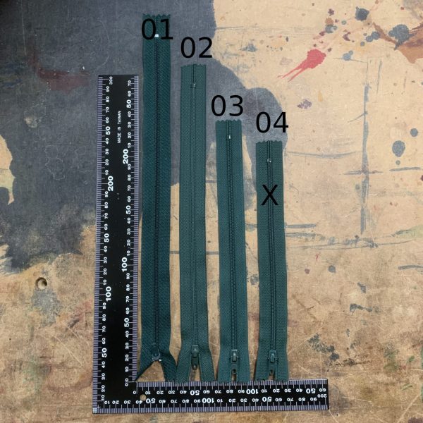 Fermetures à glissières verte n°4 18cm