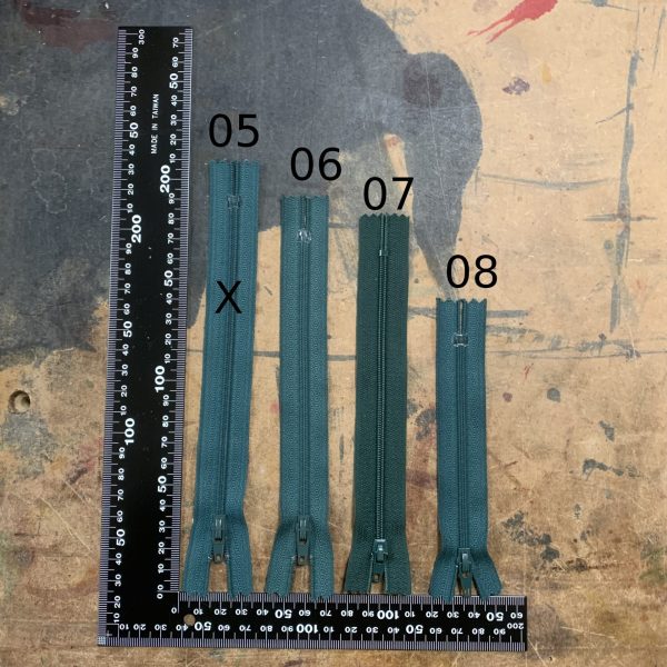 Fermetures à glissières verte n°5 18cm