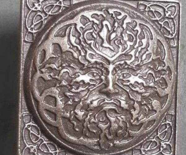Green-man-argent