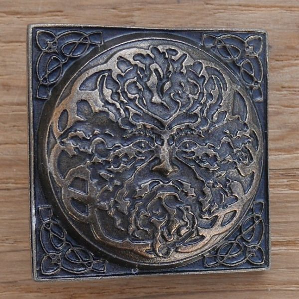 Green man laiton