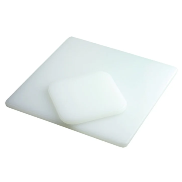 Plaque de frappe en polyéthylène – Ivan