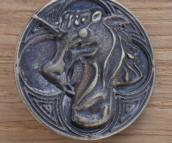Licorne-vieux-laiton