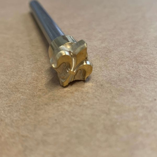 Matoir n°18 fleur de Lys