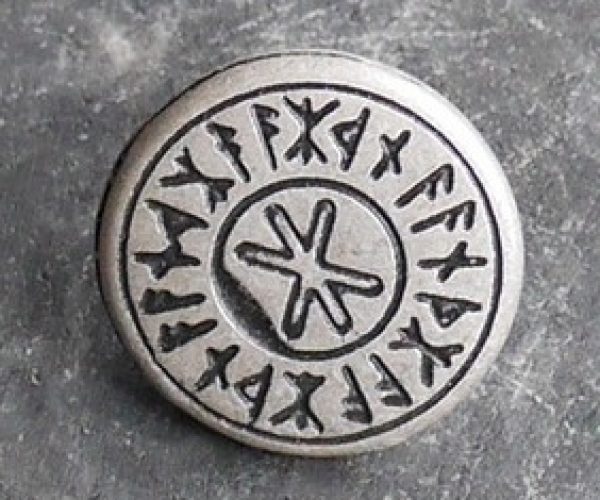 Protection-dOdin-vieil-argent