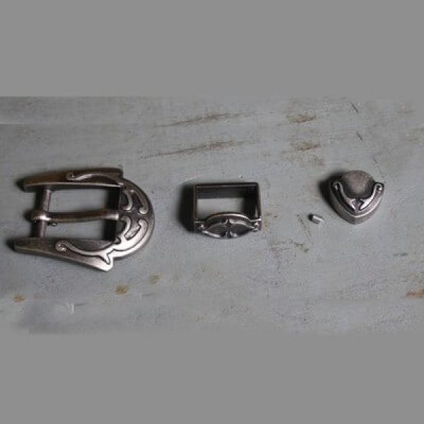 set de boucles médiévales vieil argent 19 mm